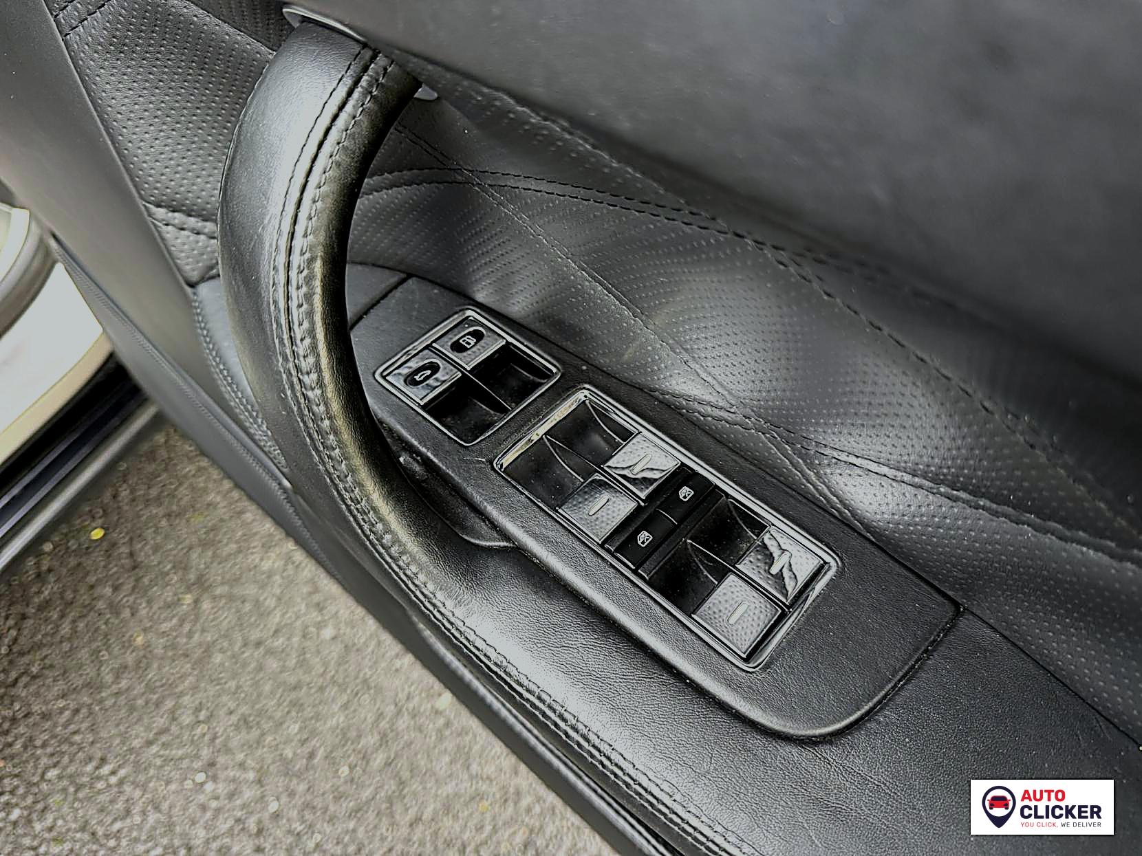 Bentley Continental 6.0 W12 Flying Spur Saloon 4dr Petrol Auto 4WD Euro 4 (560 ps)