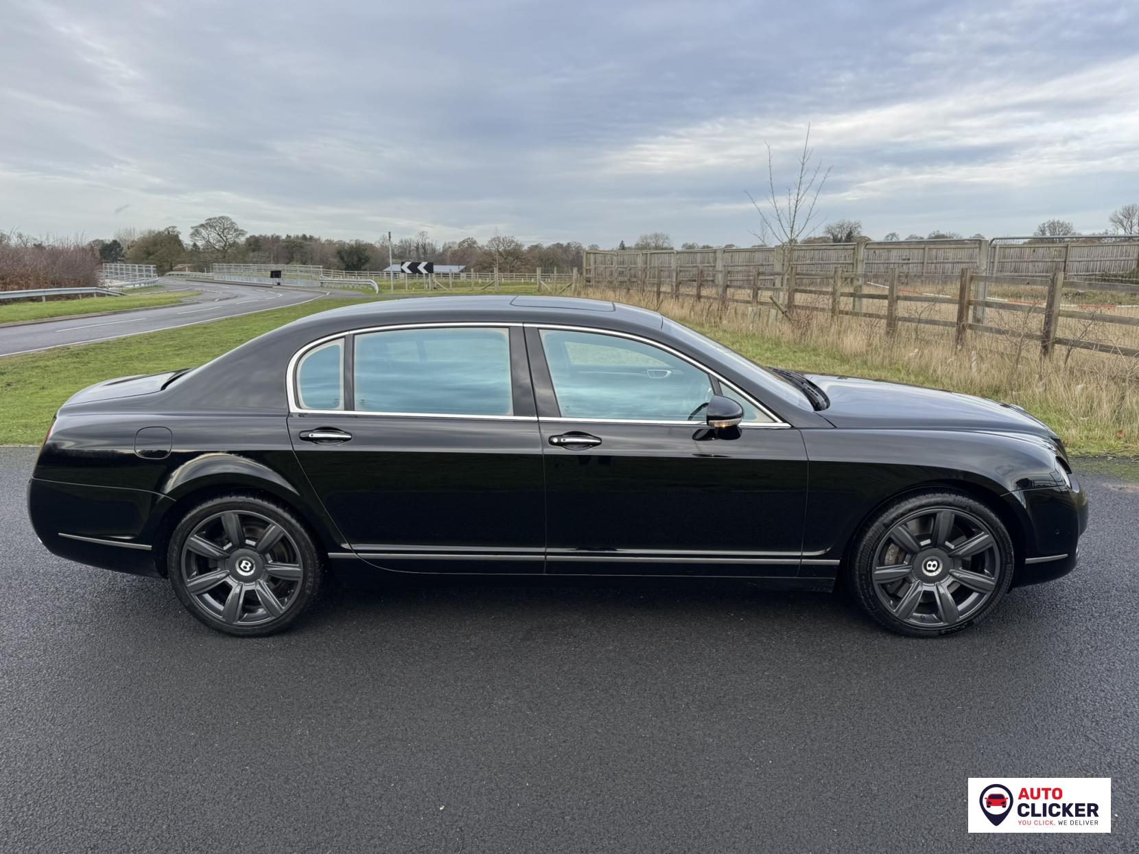 Bentley Continental 6.0 W12 Flying Spur Saloon 4dr Petrol Auto 4WD Euro 4 (560 ps)