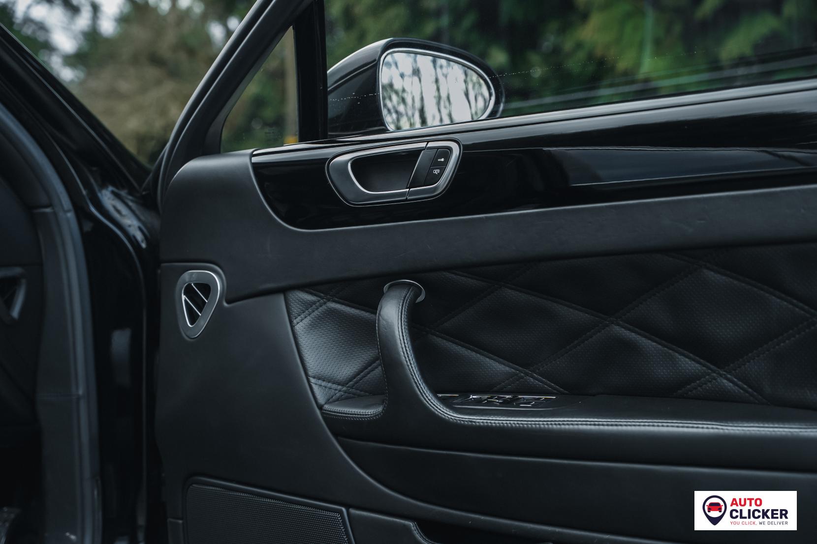 Bentley Continental 6.0 W12 Flying Spur Saloon 4dr Petrol Auto 4WD Euro 4 (560 ps)