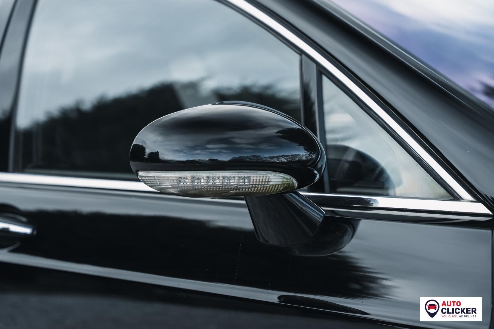 Bentley Continental 6.0 W12 Flying Spur Saloon 4dr Petrol Auto 4WD Euro 4 (560 ps)