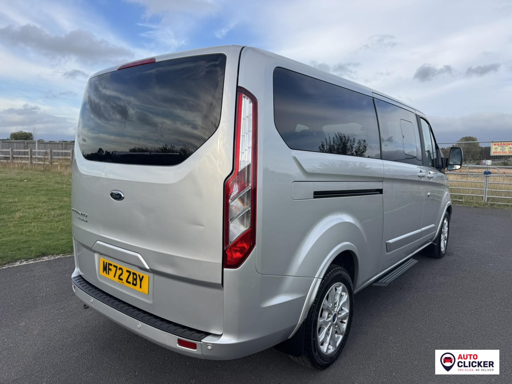 Ford Tourneo Custom 2.0 320 EcoBlue Titanium Minibus Double Cab 5dr Diesel Manual L2 Euro 6 (s/s) (130 ps)