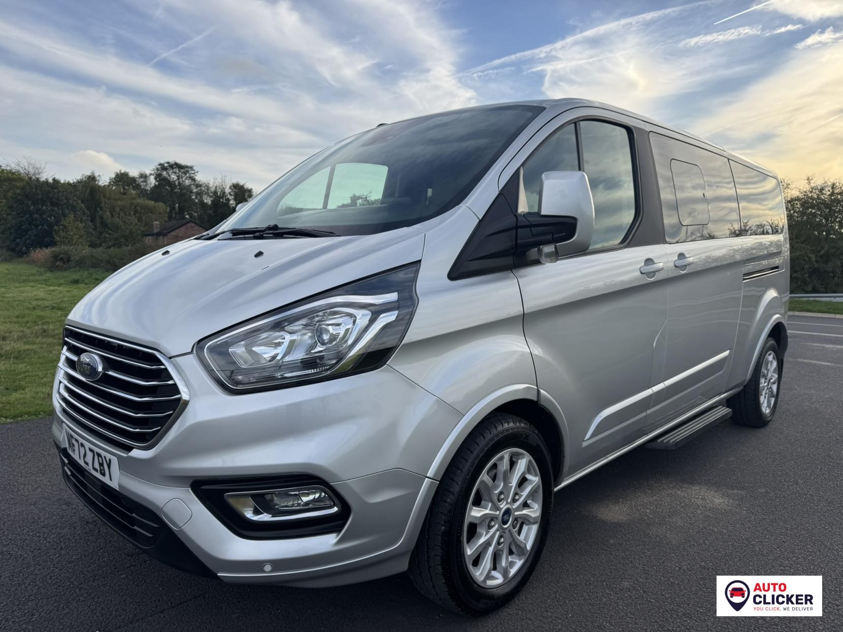 Ford Tourneo Custom 2.0 320 EcoBlue Titanium Minibus Double Cab 5dr Diesel Manual L2 Euro 6 (s/s) (130 ps)